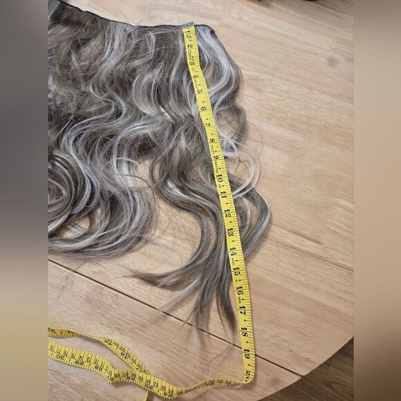 Clip In Extensions - Picture 3 of 3